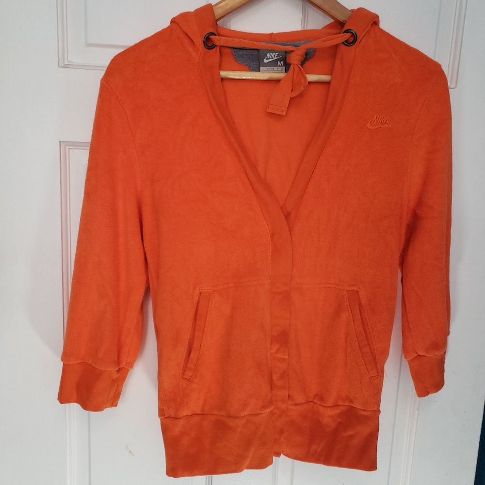 NIKE 2 piece sweat pants and sweater  M